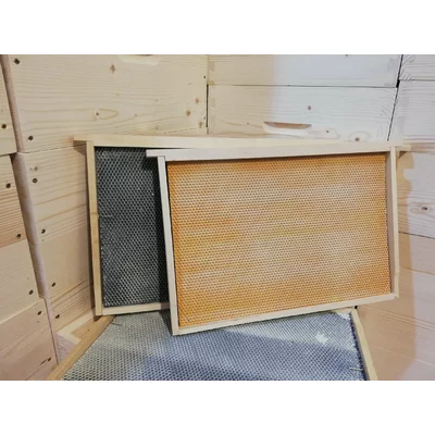 Rama dreapta 1/1 cu fagure plastic galben ceruit Stuparul.Ro picture - 4