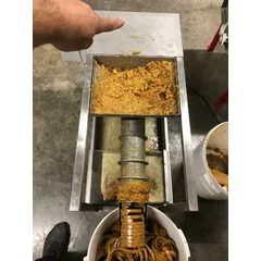 Storcator capaceala tip melc 50 kg/h Konigin picture - 3