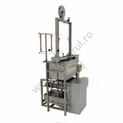 Storcator capaceala tip melc 50 kg/h Konigin picture - 4