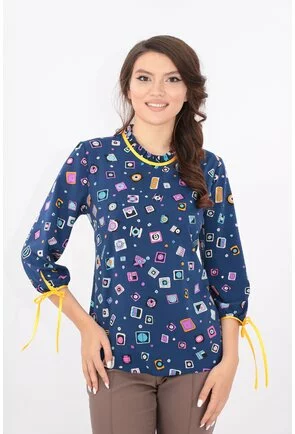 Bluza albastra cu print geometric