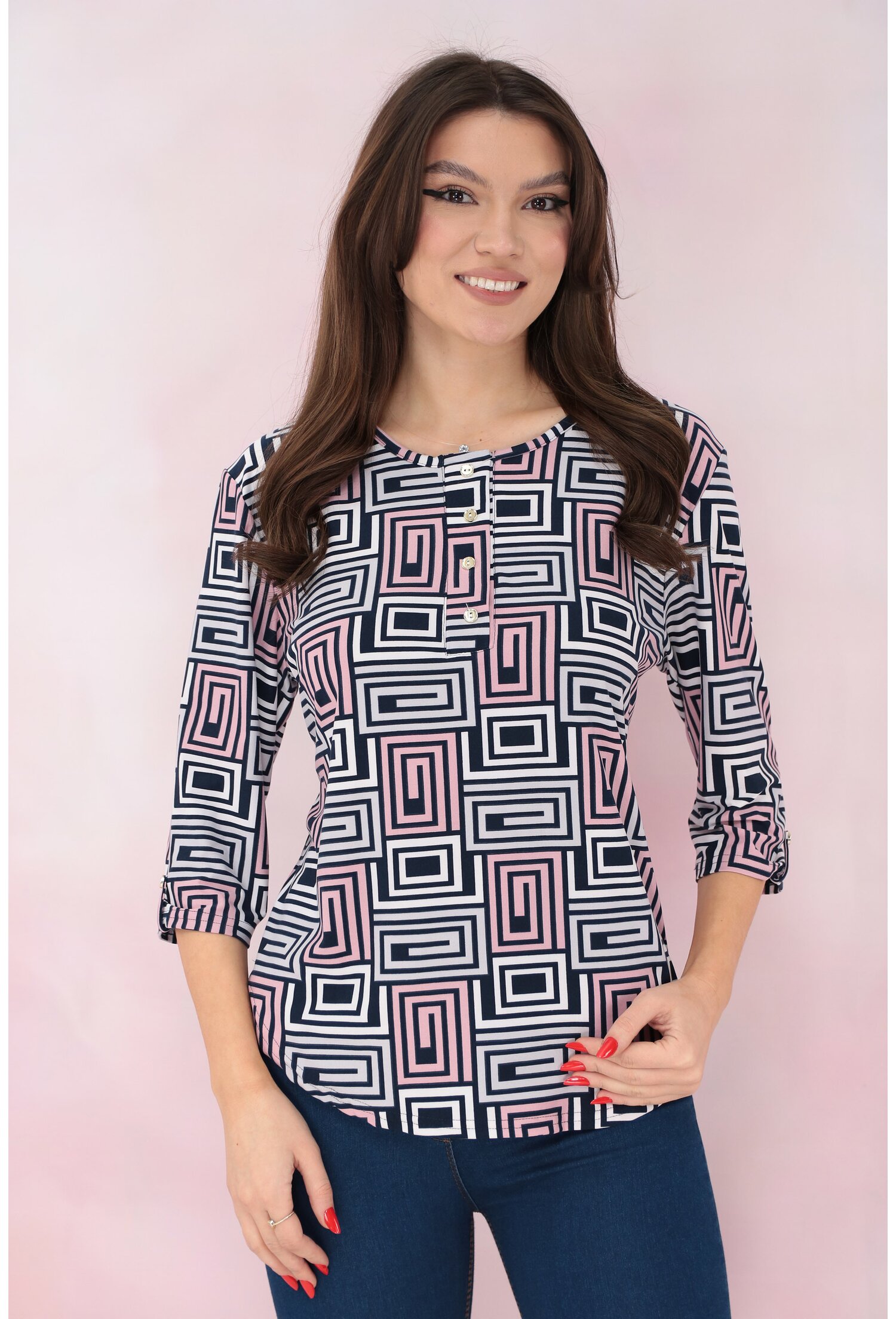 Bluza bleumarin cu imprimeu geometric roz-alb