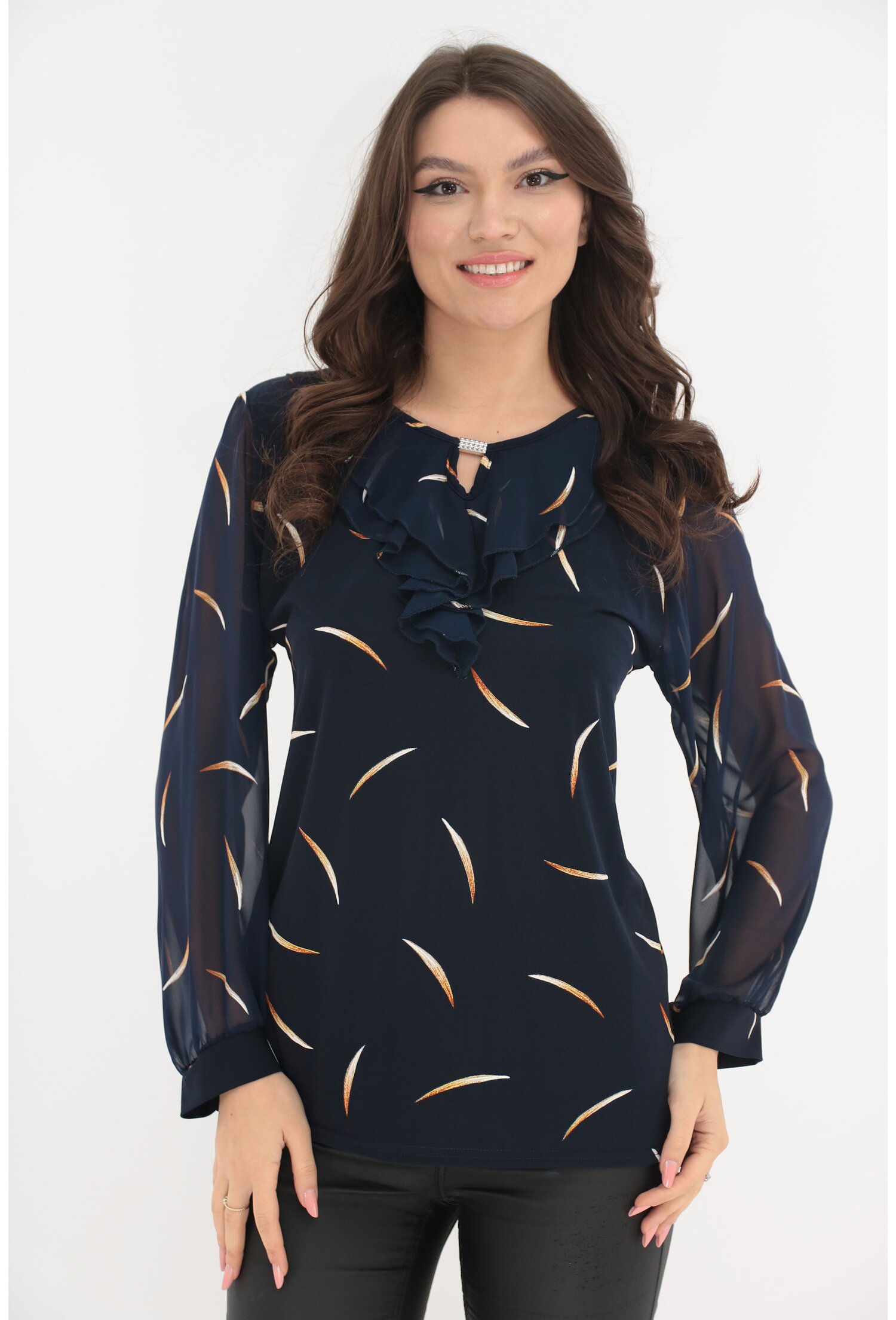 Poze Bluza bleumarin cu model abstract si volanase la decolteu