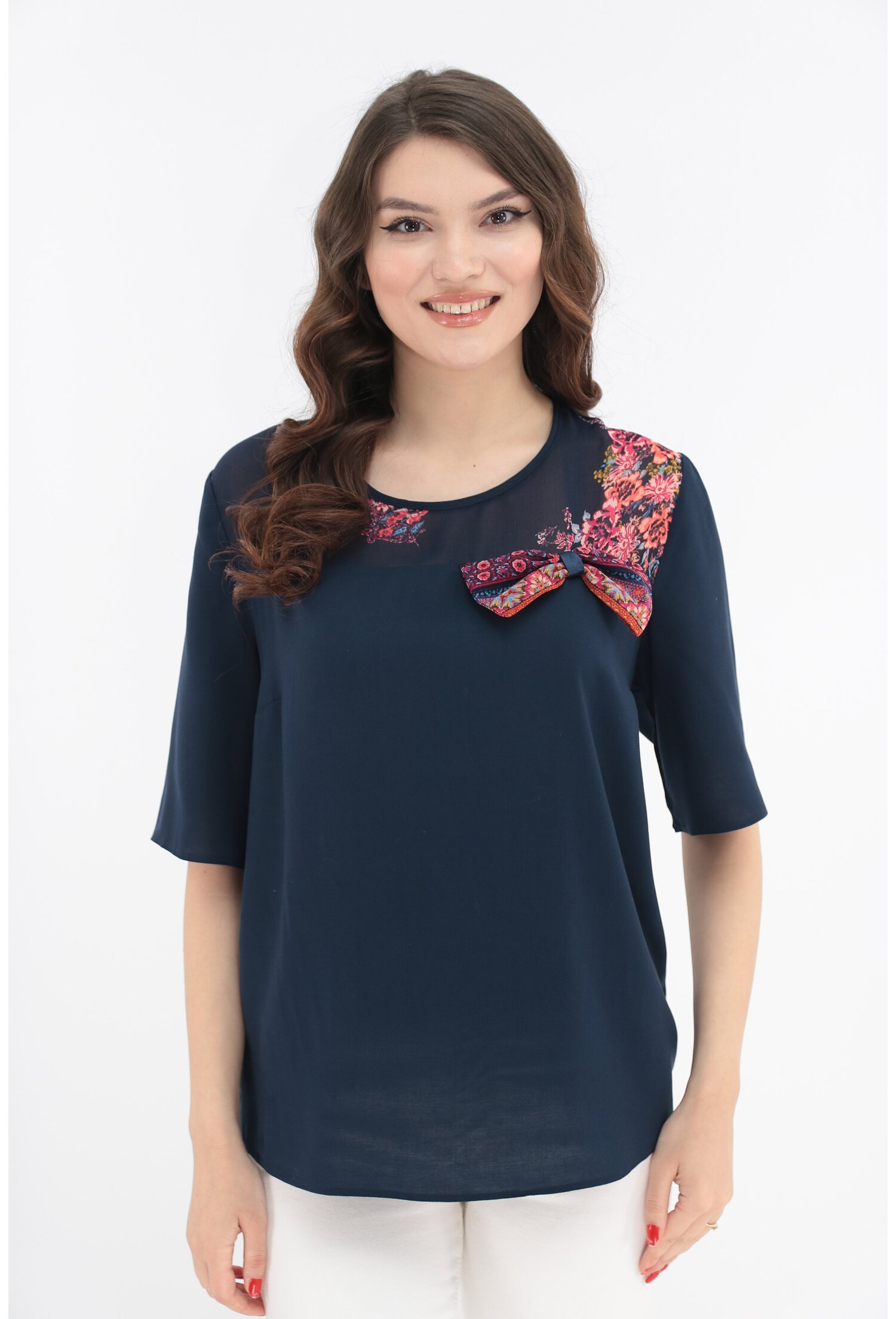 Bluza bleumarin cu platca si fundita cu print floral