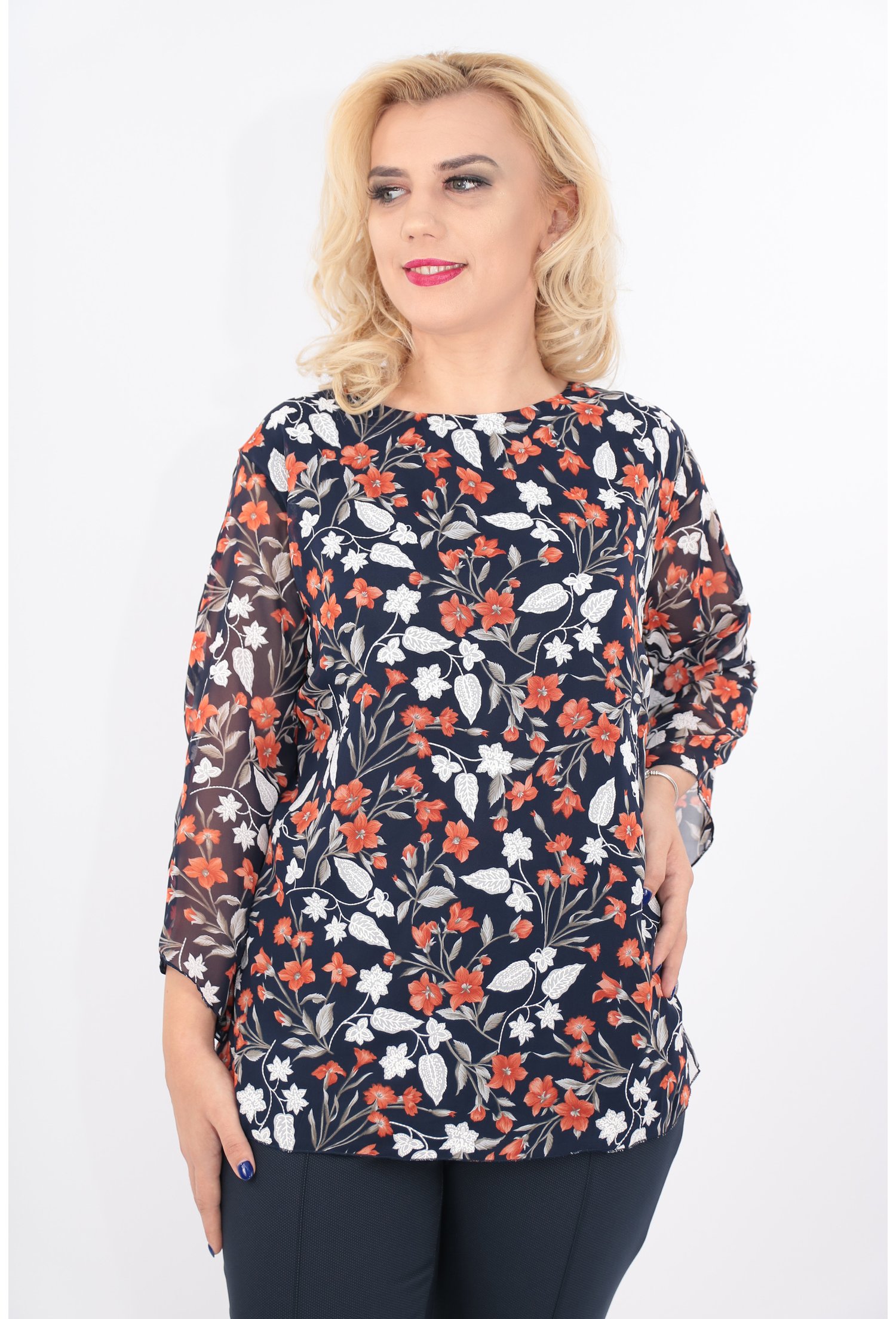 Bluza bleumarin cu print floral caramiziu