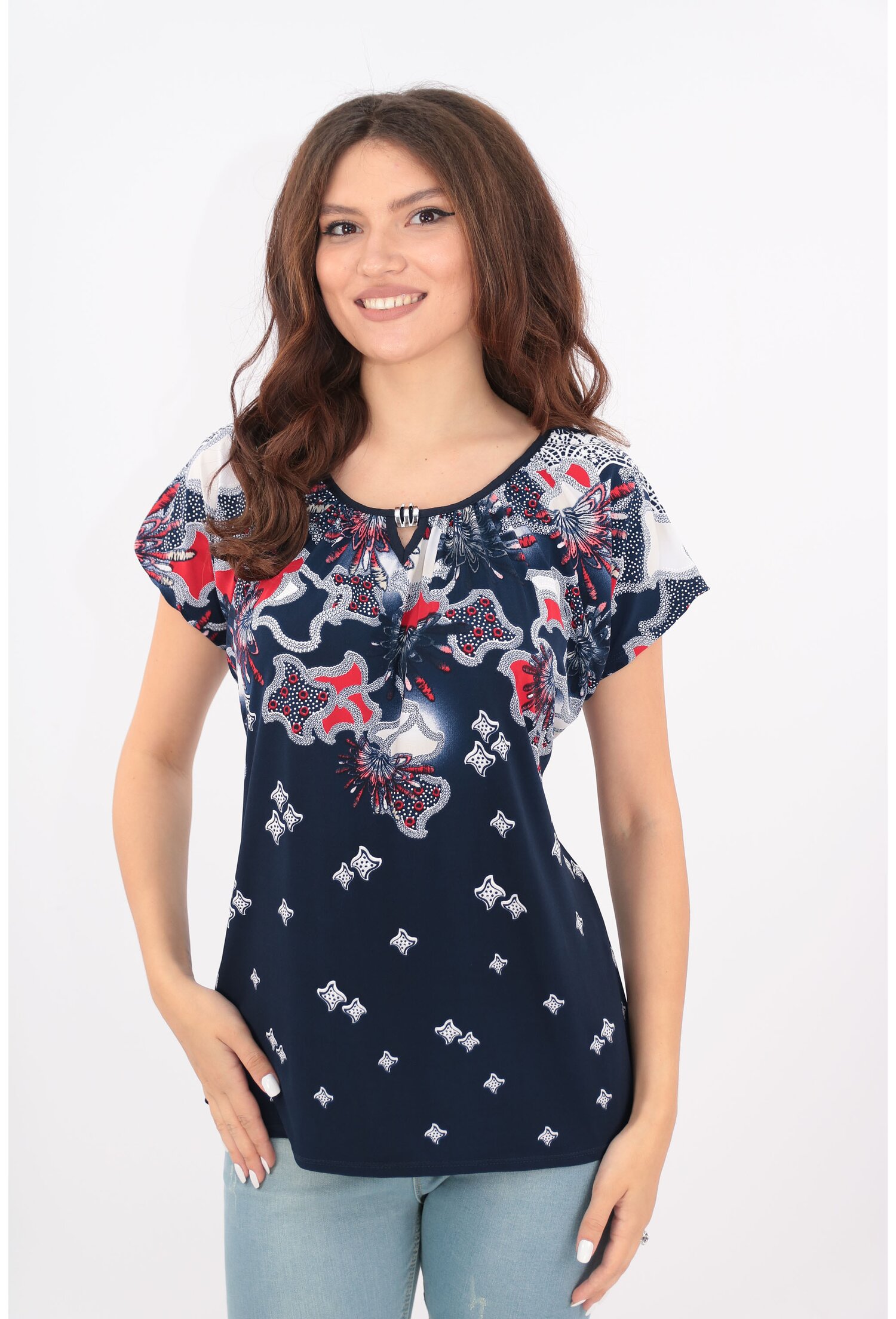 Bluza bleumarin cu print floral rosu-alb