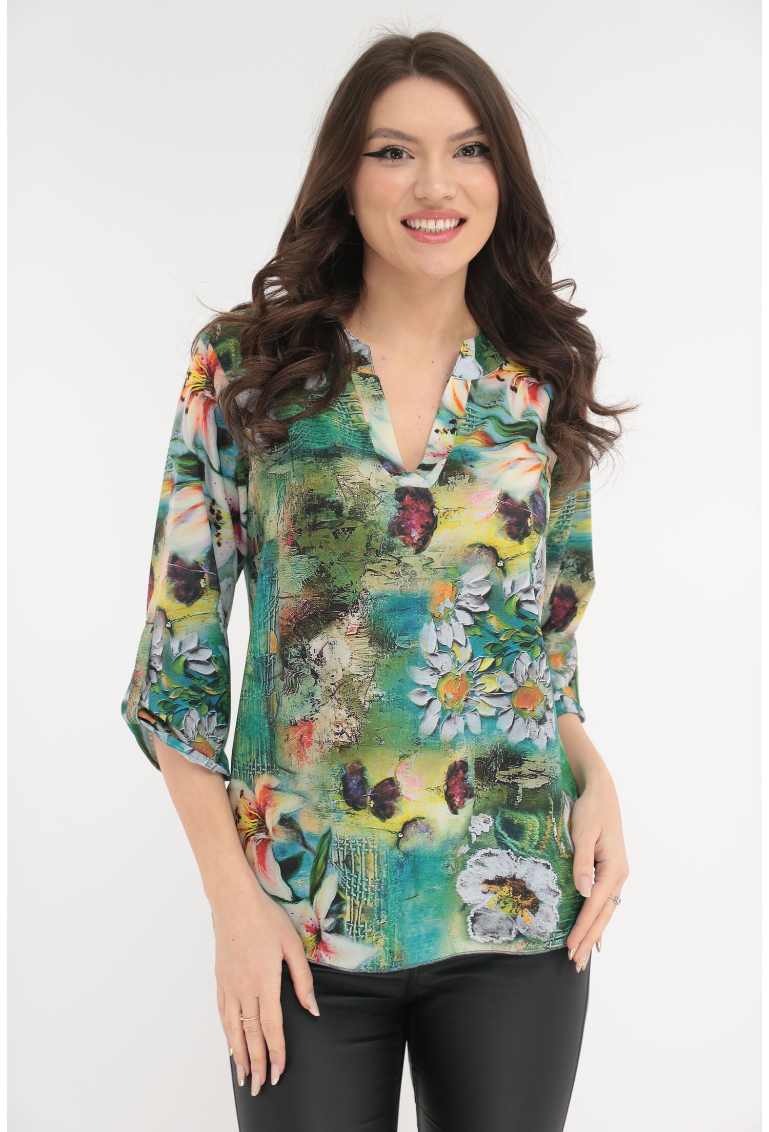 Bluza cu guler tunica si print floral maxi alb-vernil - Bluze elegante