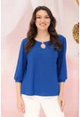 Bluza eleganta albastra cu decupaj si accesoriu la decolteu