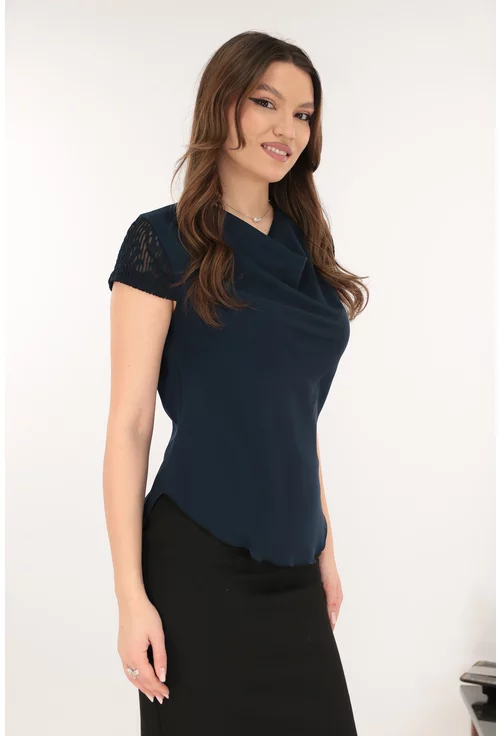 Bluza eleganta bleumarin cu maneci din dantela
