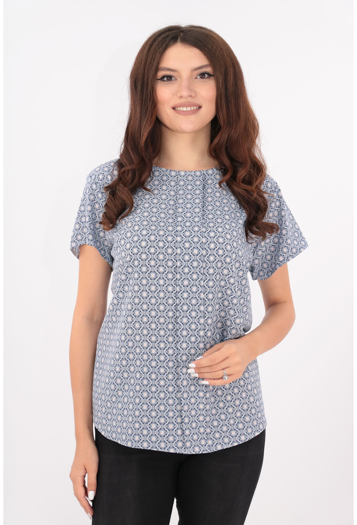 Bluza lejera bleu cu print floral albastru