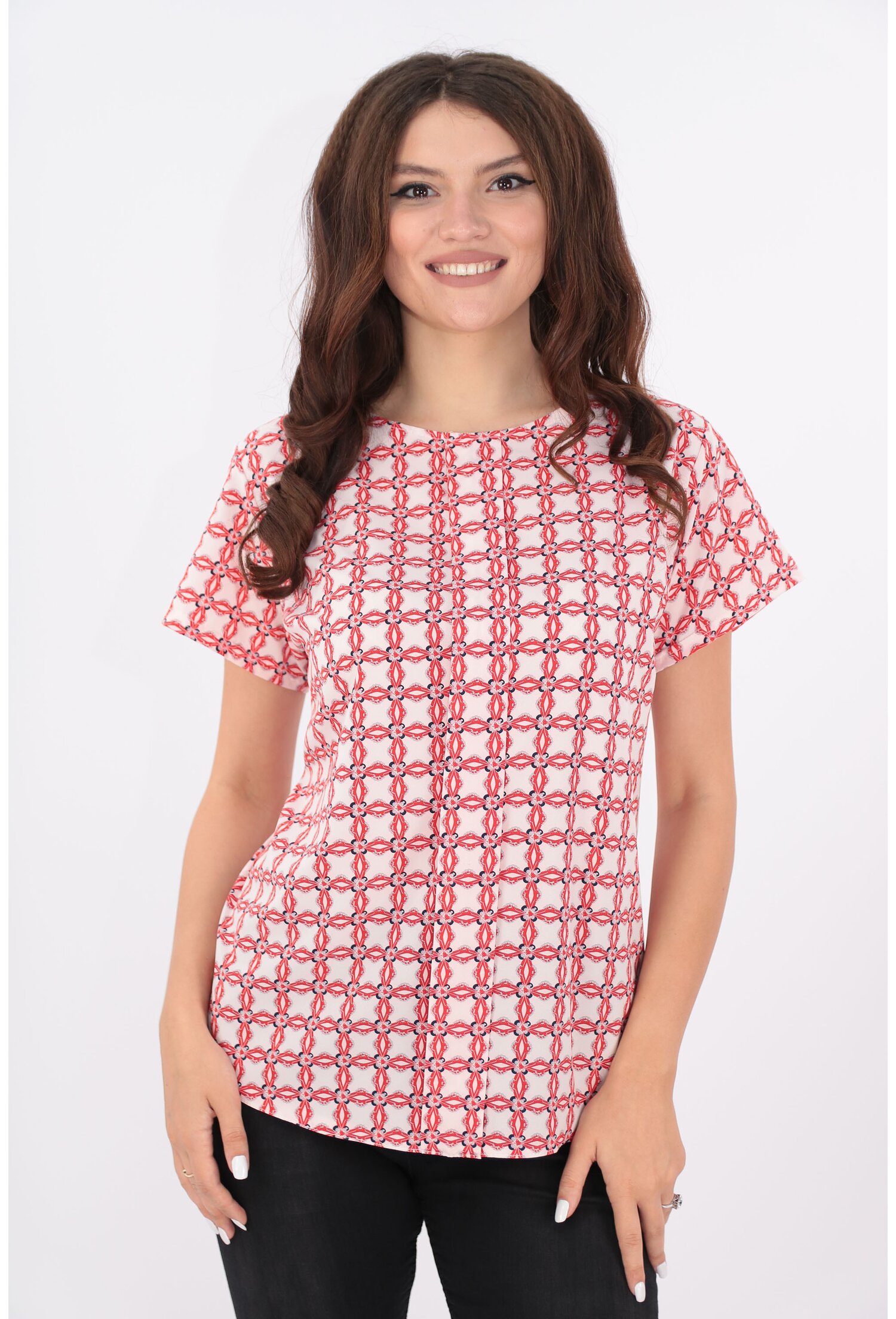 Bluza lejera roz cu carouri rosii