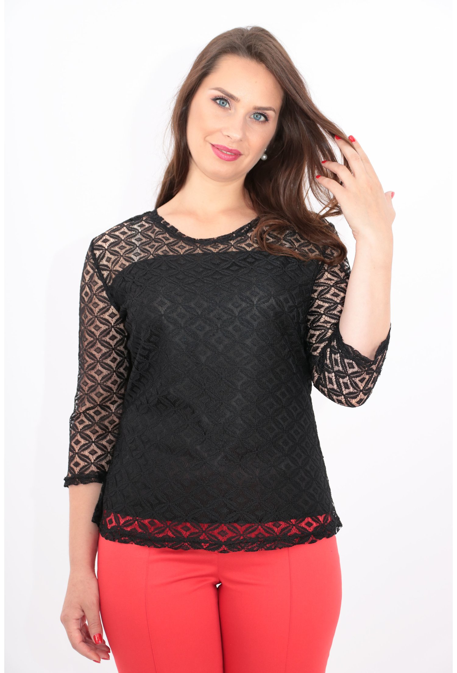 Bluza neagra din dantela