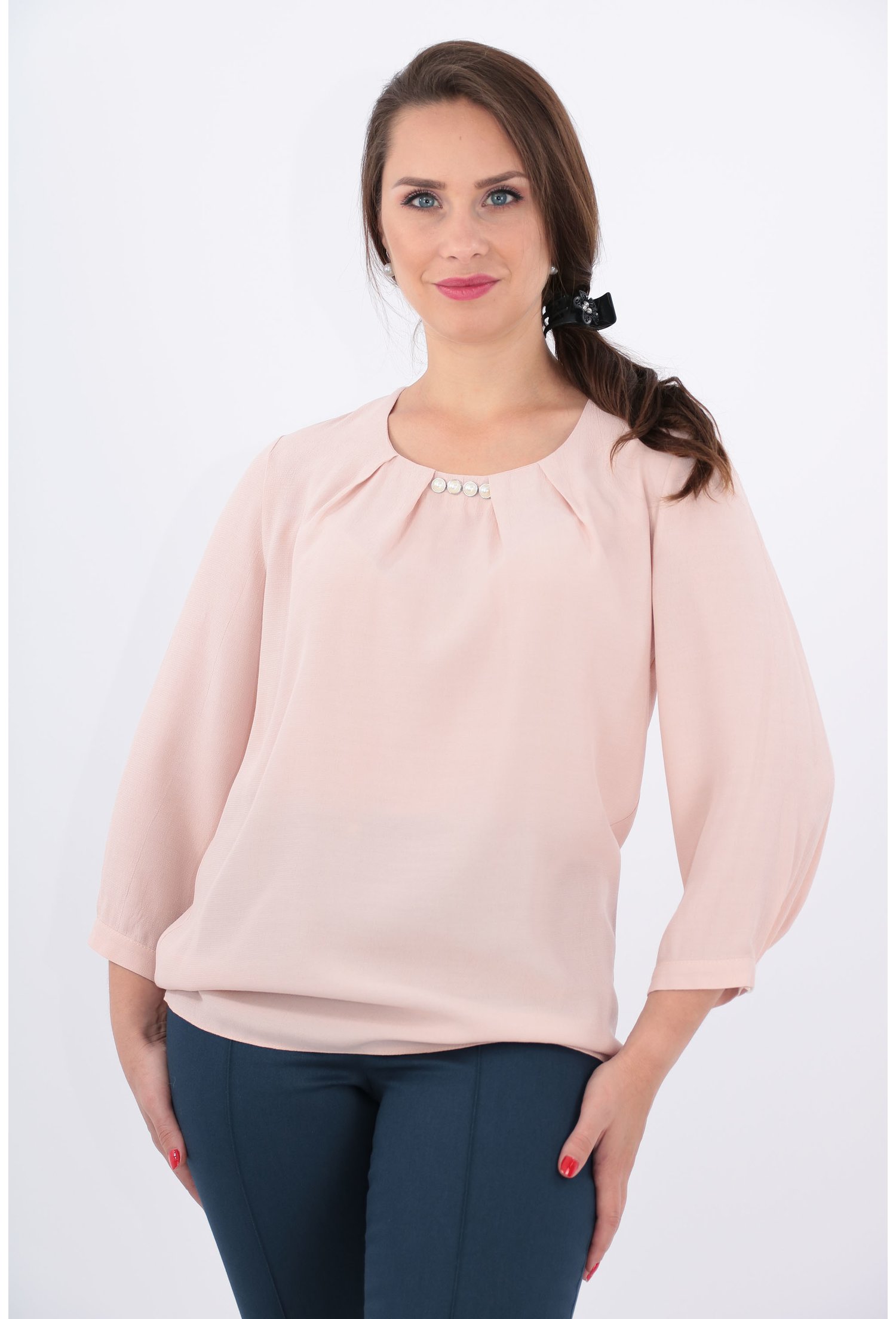 Bluza roz pudra din vascoza