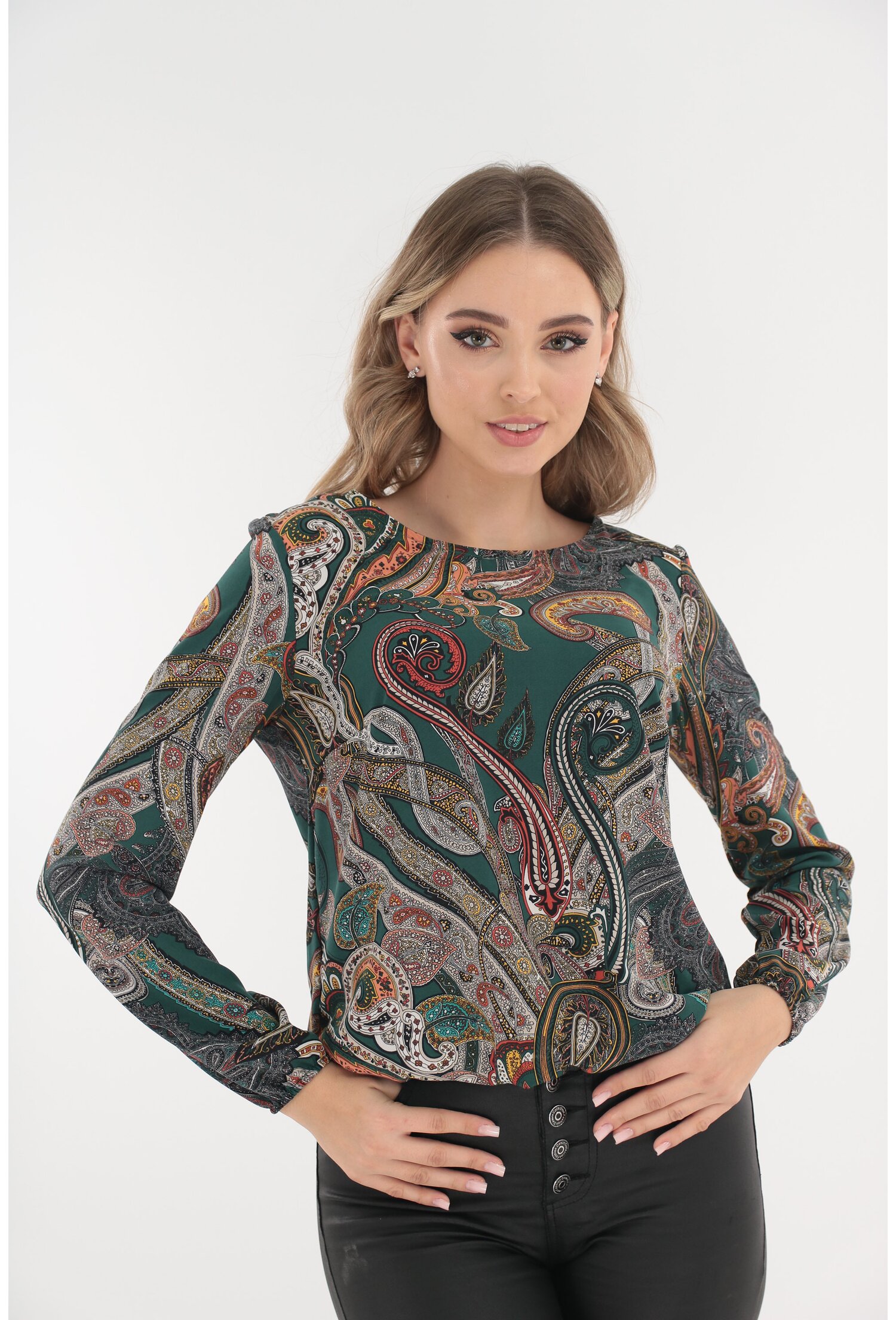 Poze Bluza verde cu imprimeu floral multicolor