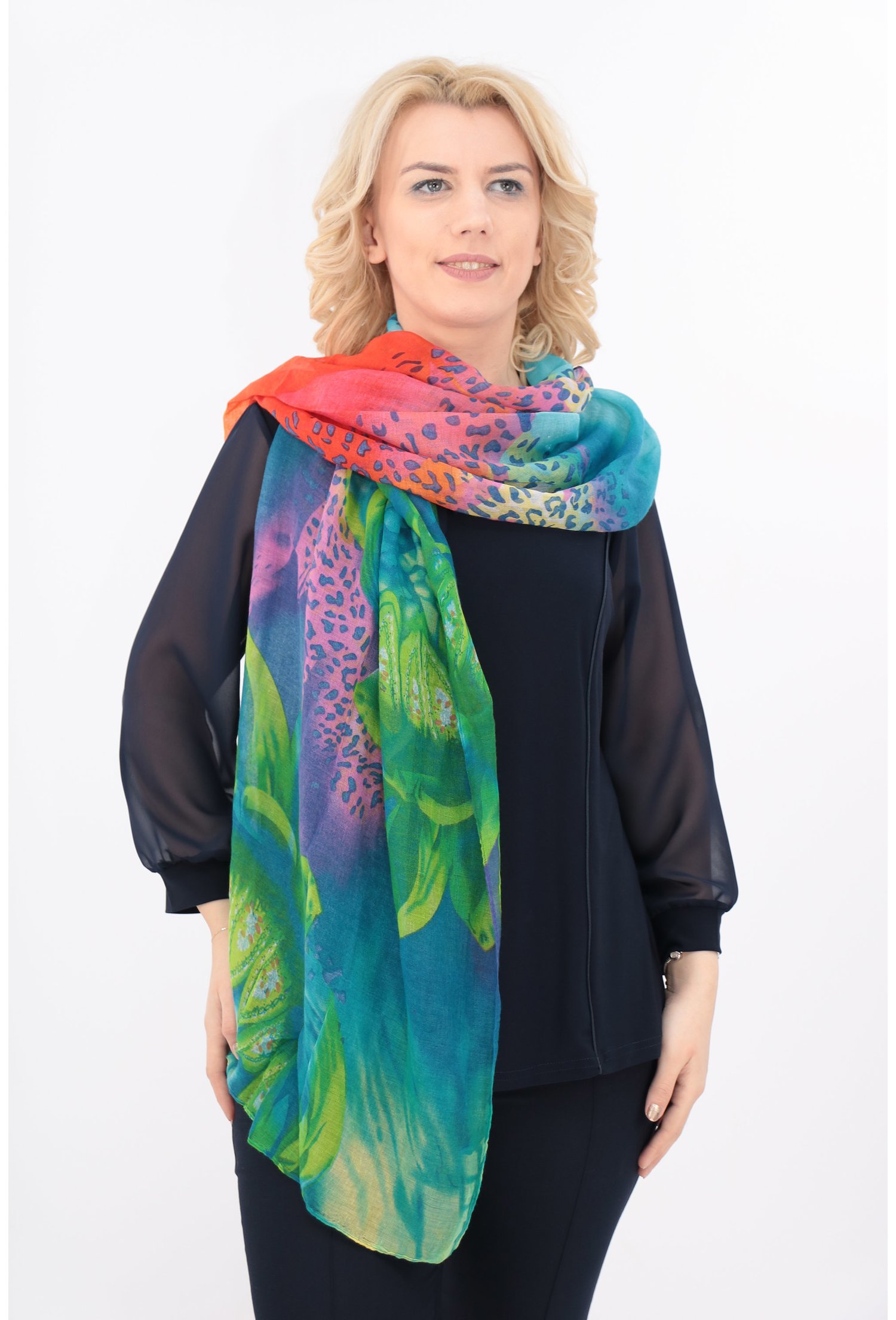 Esarfa fina corai cu print floral maxi