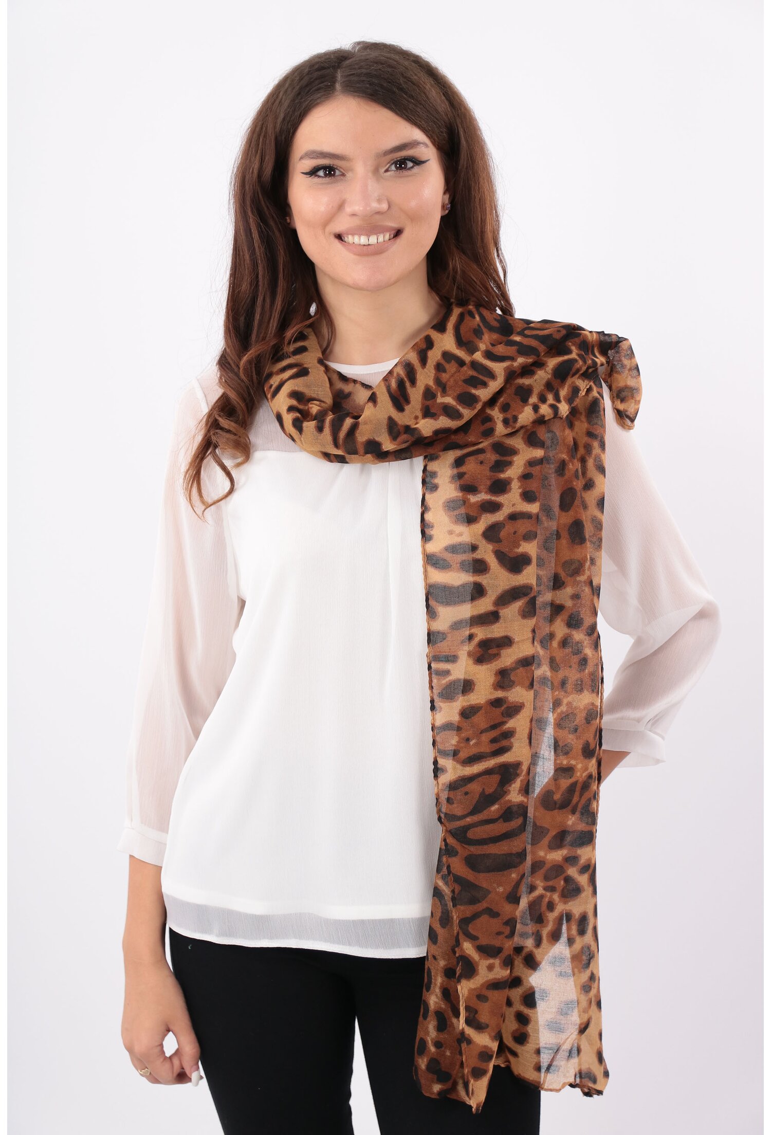 Esarfa maronie cu desen animal print