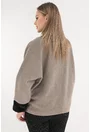 Jacheta din lana bej cu model discret in dungi si cu blanita neagra