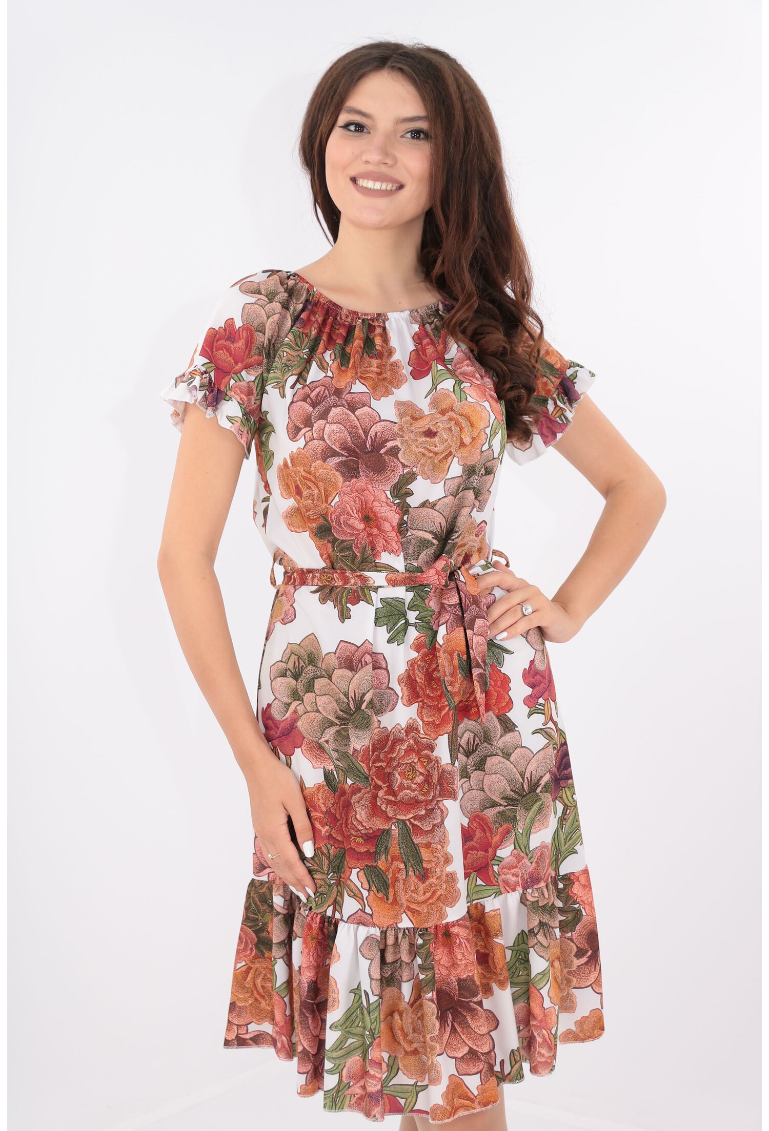 Rochie alba cu cordon in talie si flori caramizii