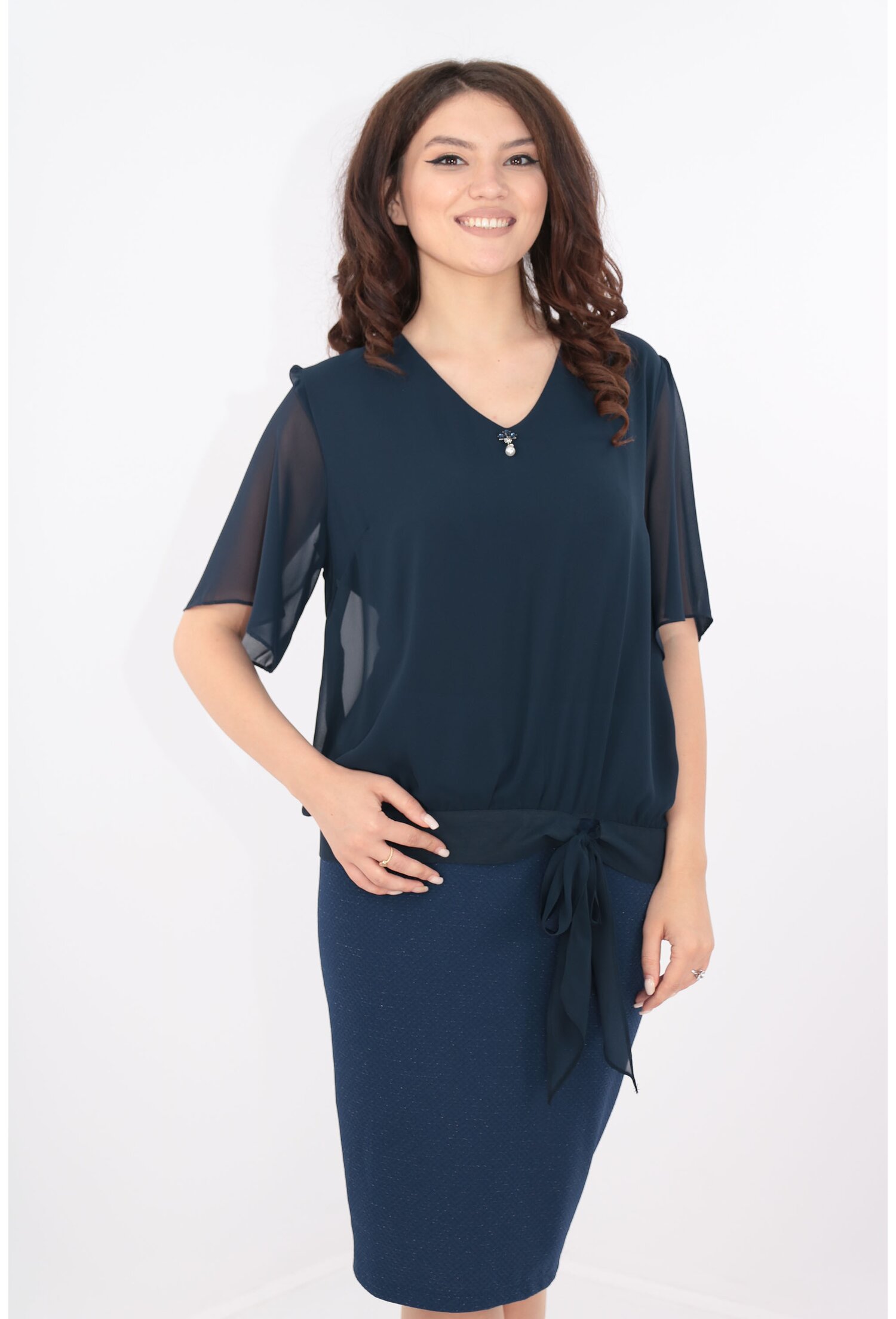 Poze Rochie bleumarin din stofa si voal