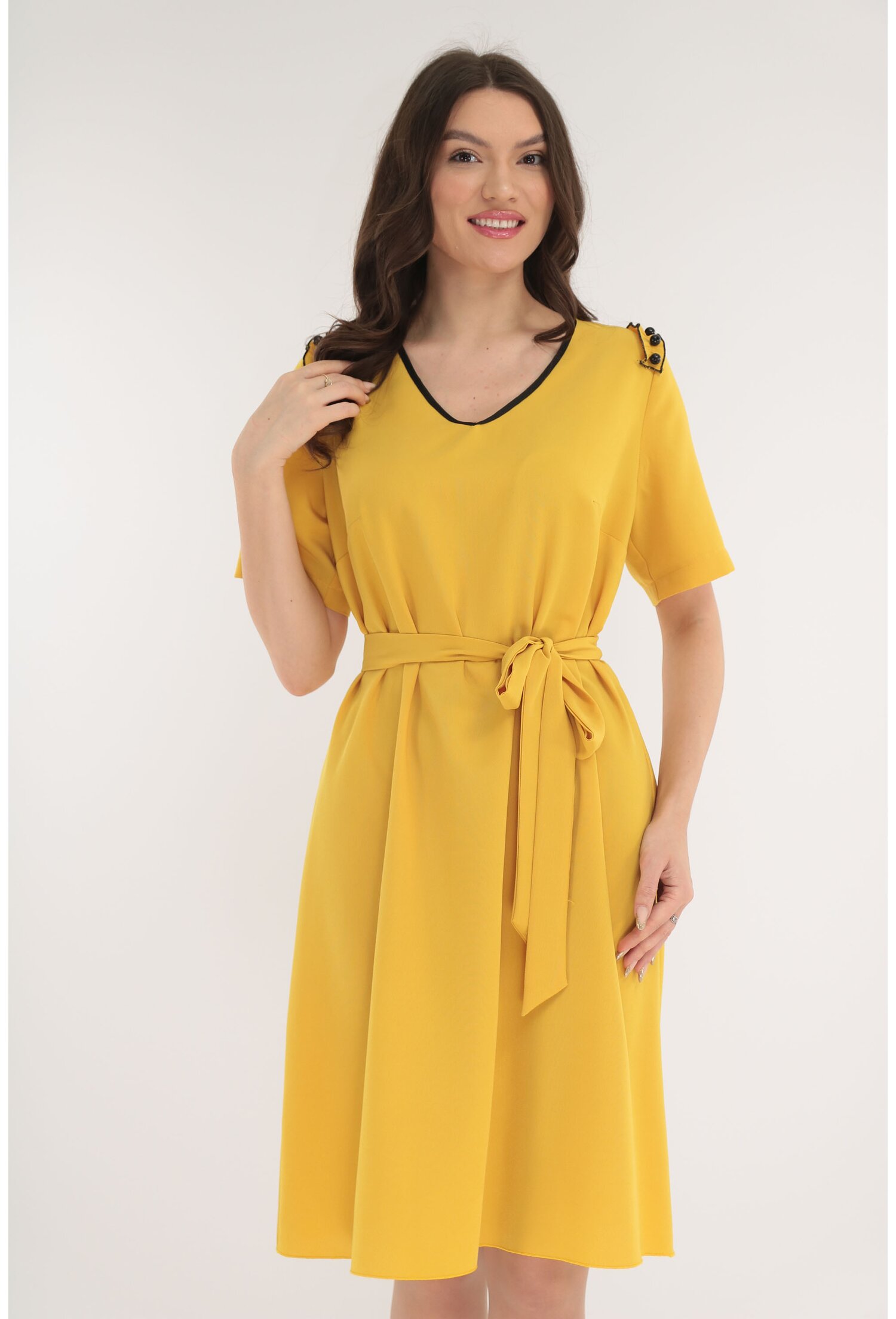 Rochie casual galbena cu volane…