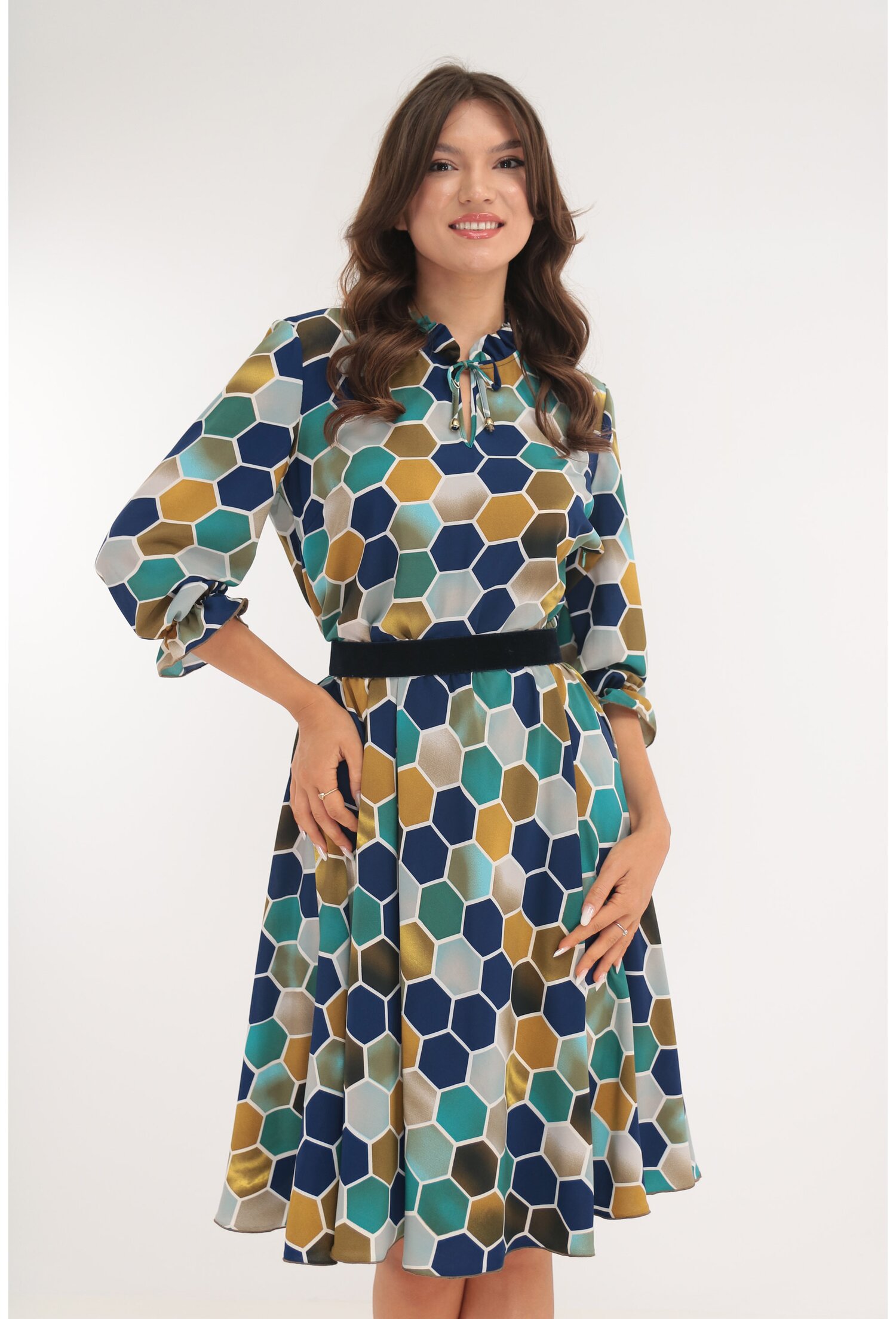 Rochie clos cu print geometric bleumarin-turcoaz