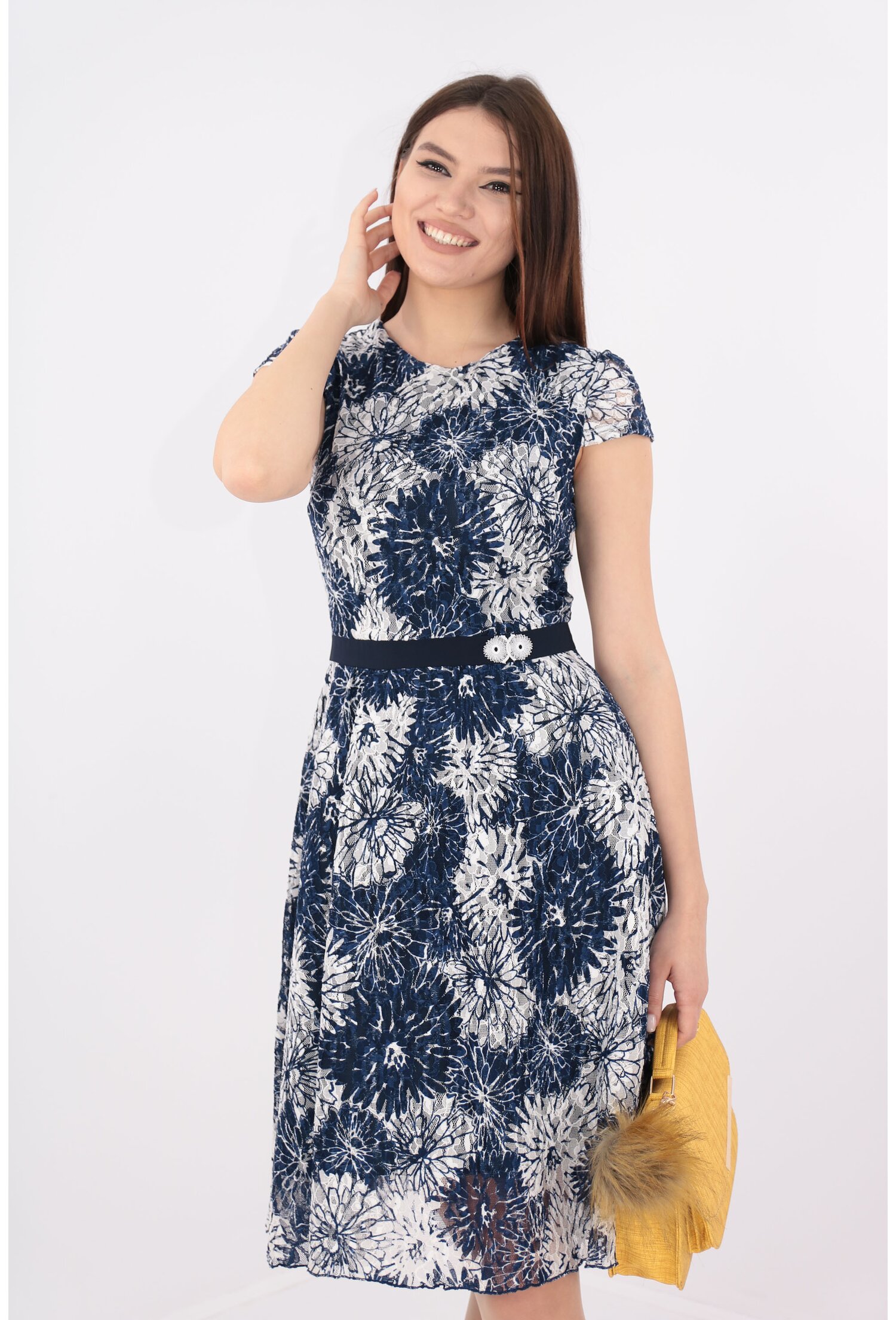 Rochie clos din dantela cu flori bleumarin