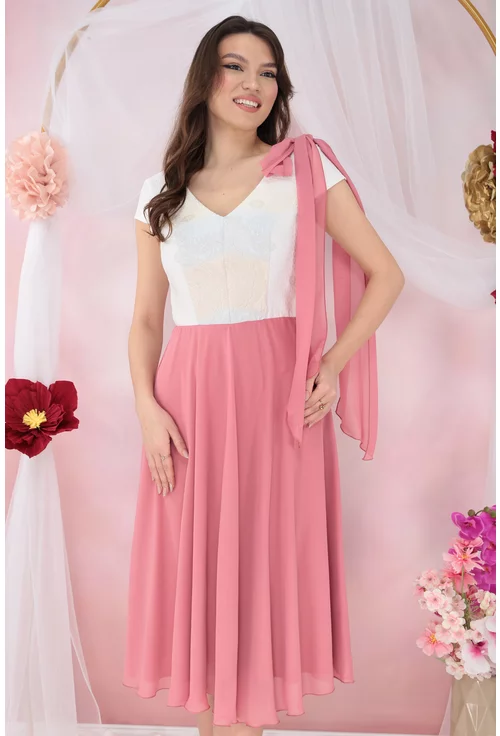 Rochie clos roz cu bust din brocart ivory