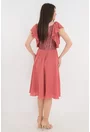 Rochie clos roz cu trandafir satinat
