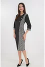 Rochie din jerse gri inchis cu garnituri din stofa cu dungi alb-negre