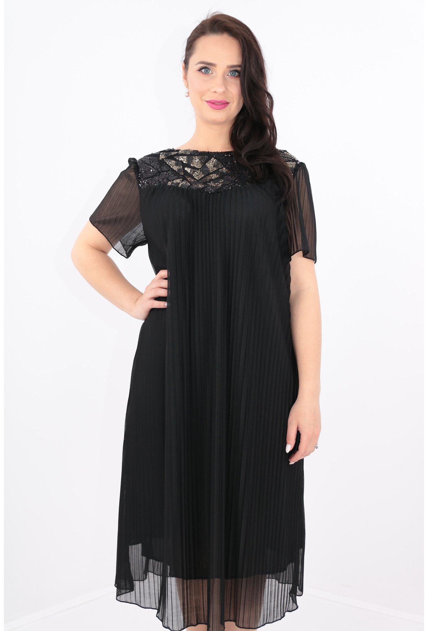 Rochie din voal plisat negru cu platca cu paiete