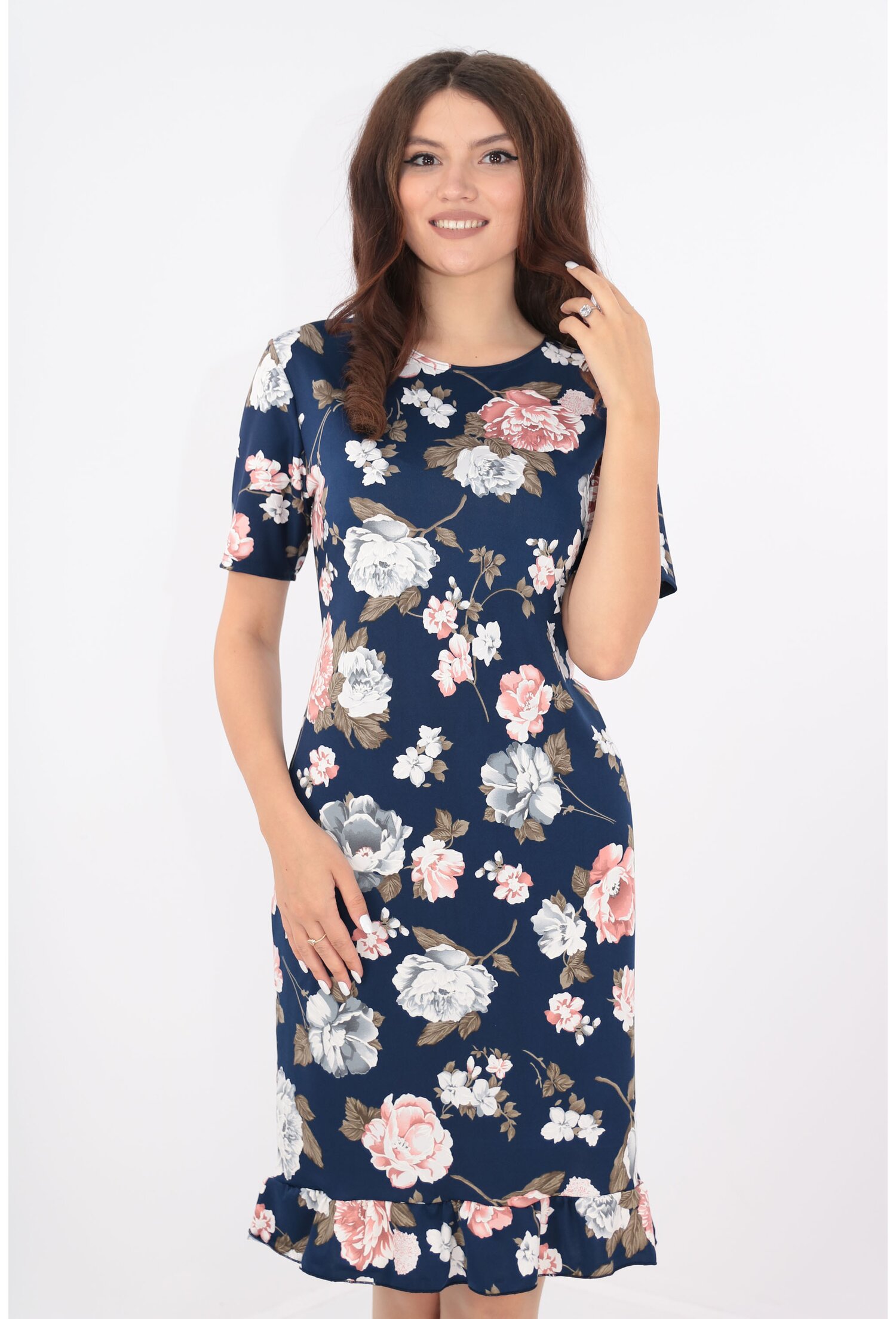 Rochie dreapta bleumarin cu flori roz