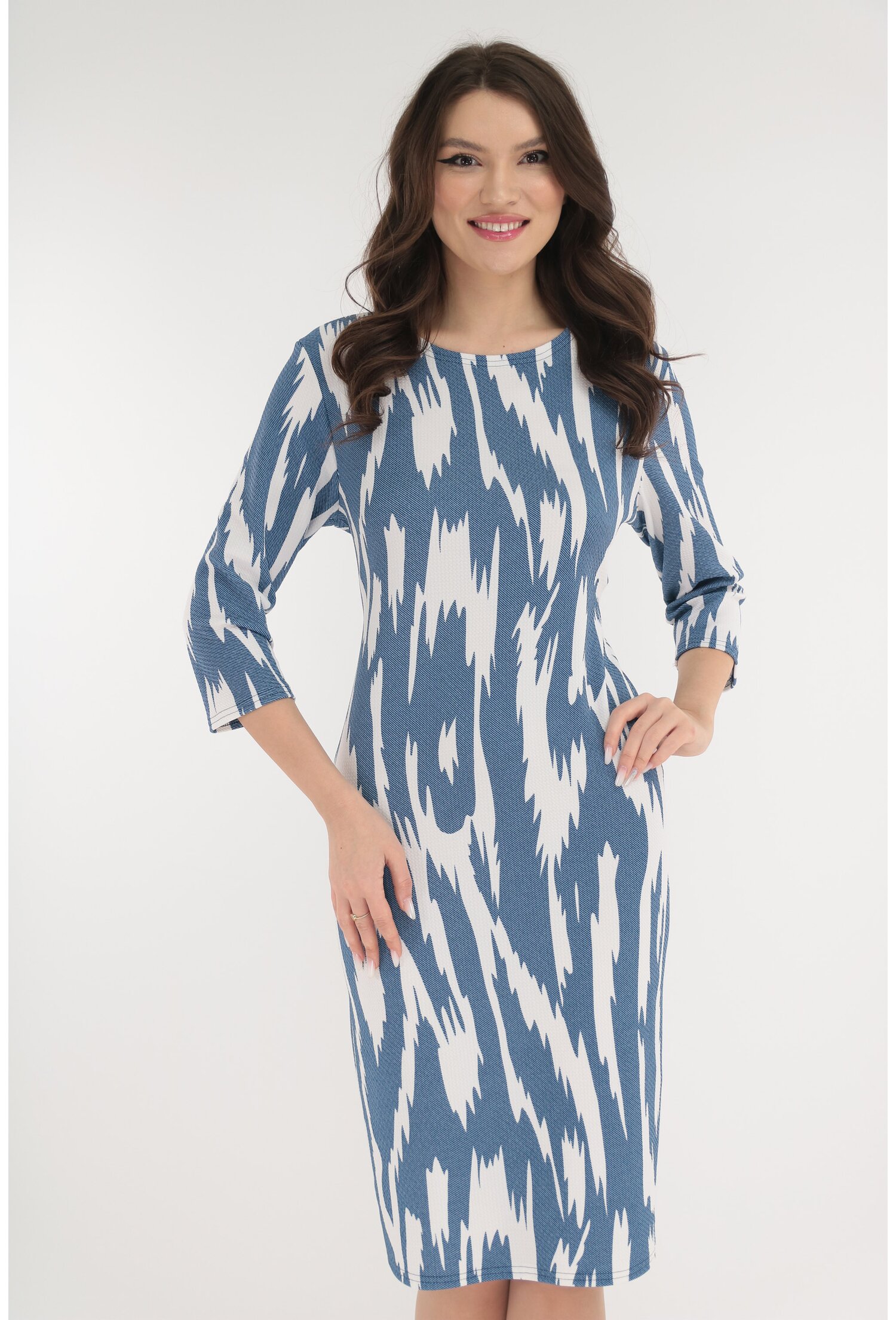 Rochie dreapta cu print abstract alb-albastru