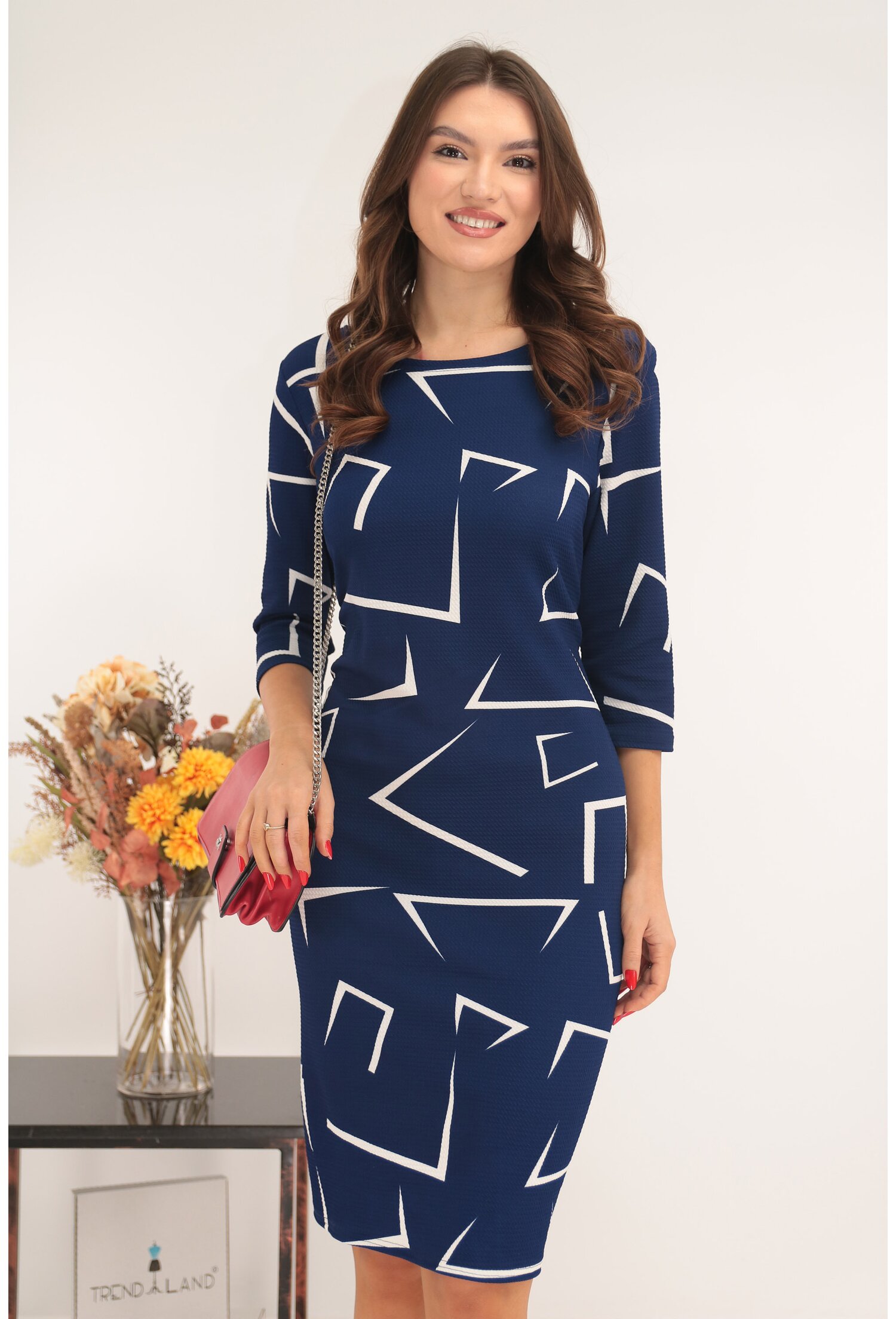 Rochie dreapta indigo cu model abstract alb