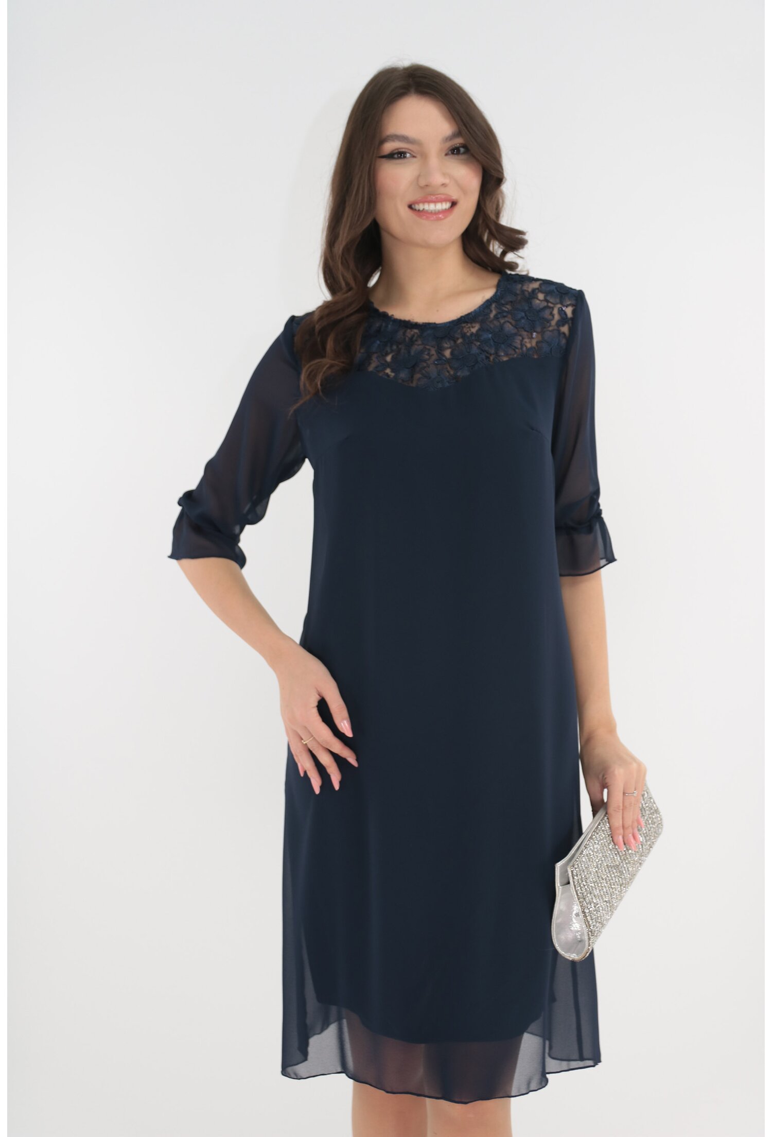 Rochie eleganta bleumarin cu broderie si paiete