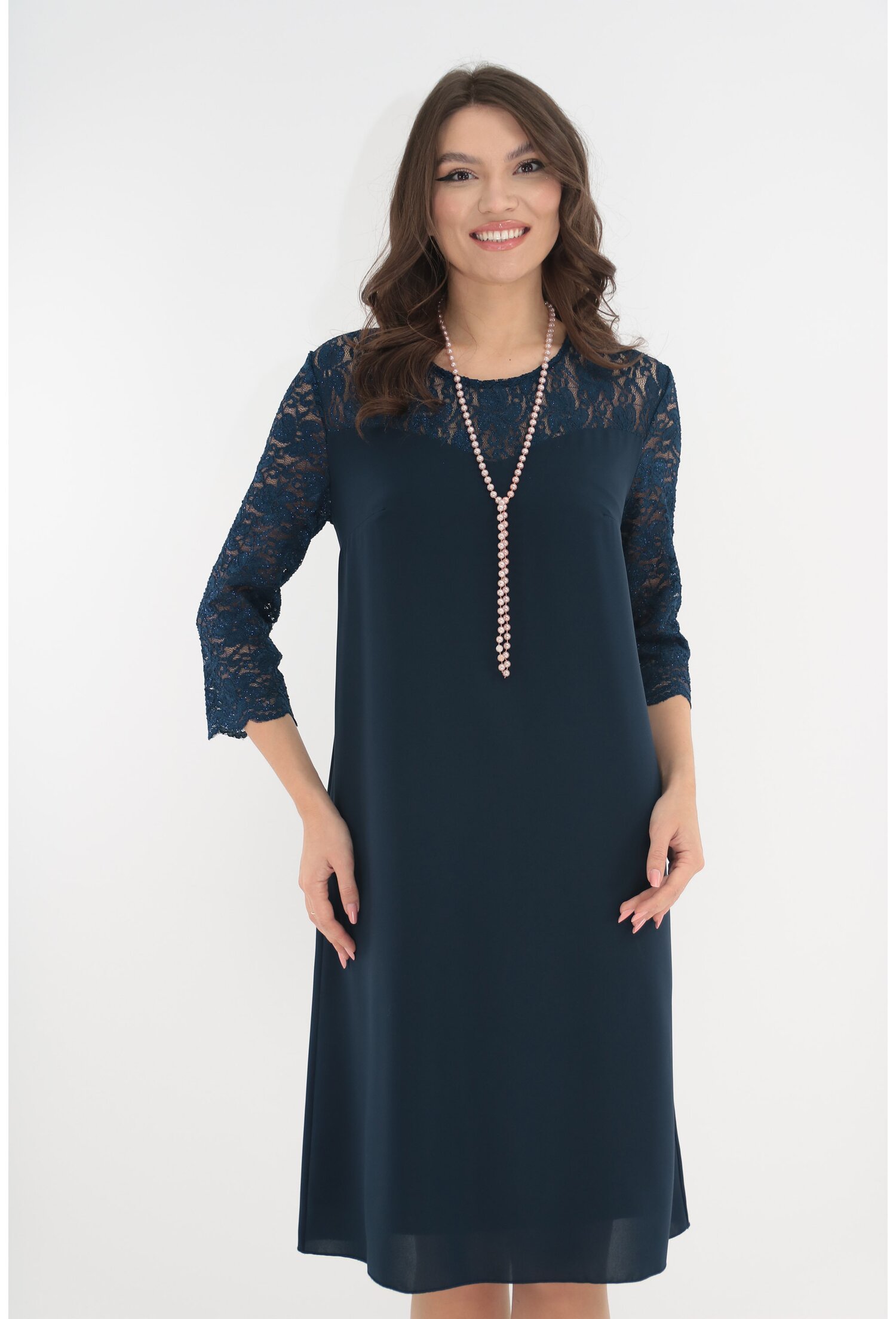 Rochie eleganta bleumarin cu insertii din dantela