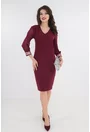 Rochie eleganta bordo cu broderie aurie la mansete