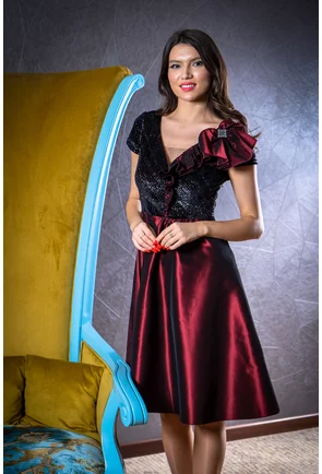 Rochie eleganta clos din tafta bordo si catifea cu glitter