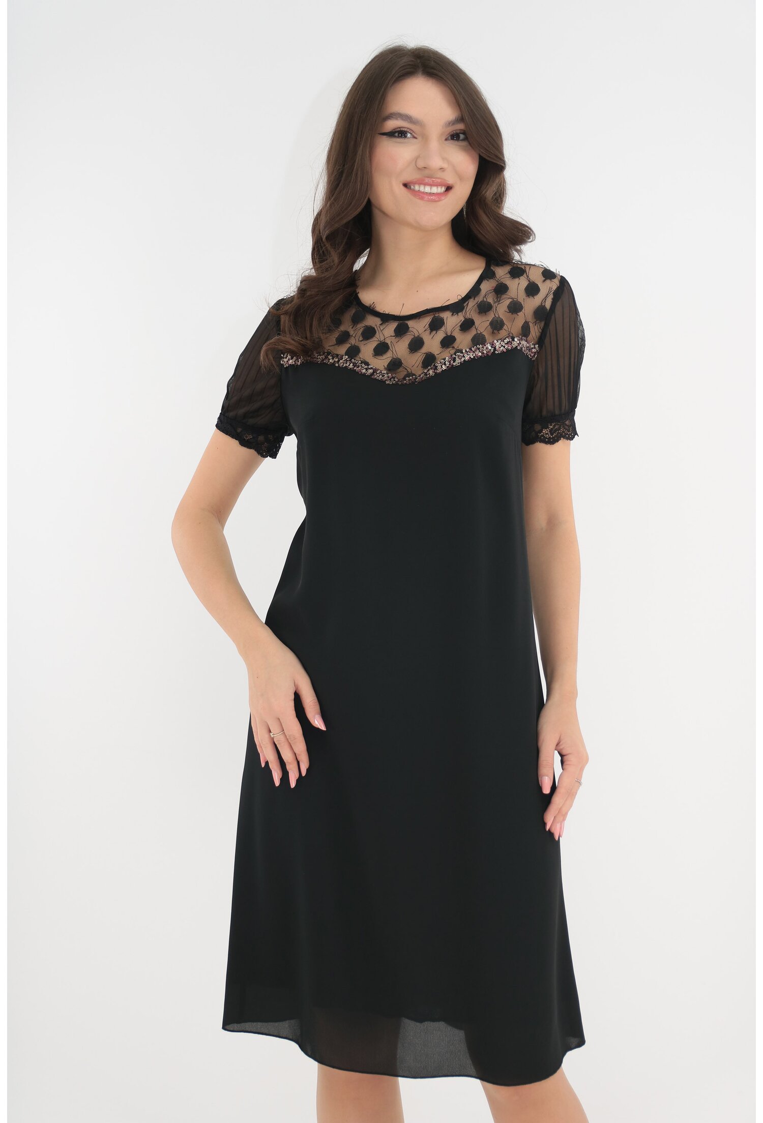 Rochie eleganta neagra cu maneci plisate si paiete la decolteu