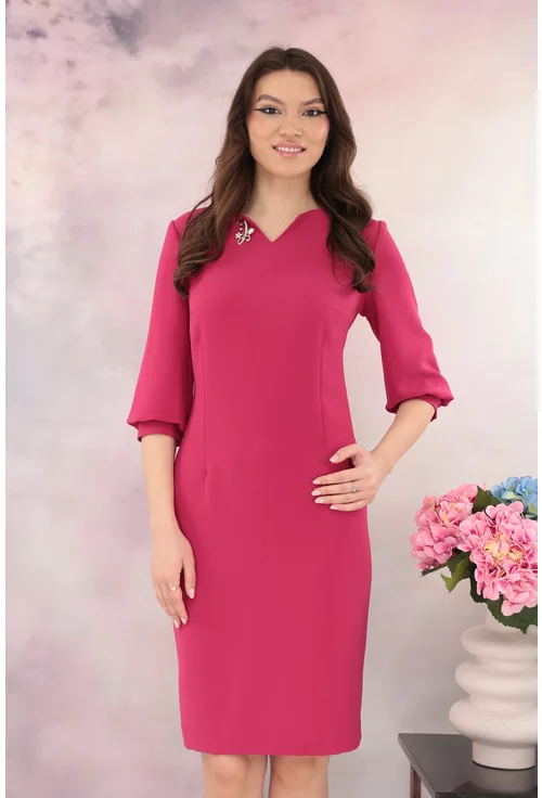 Rochie eleganta roz grenadine accesorizata cu brosa