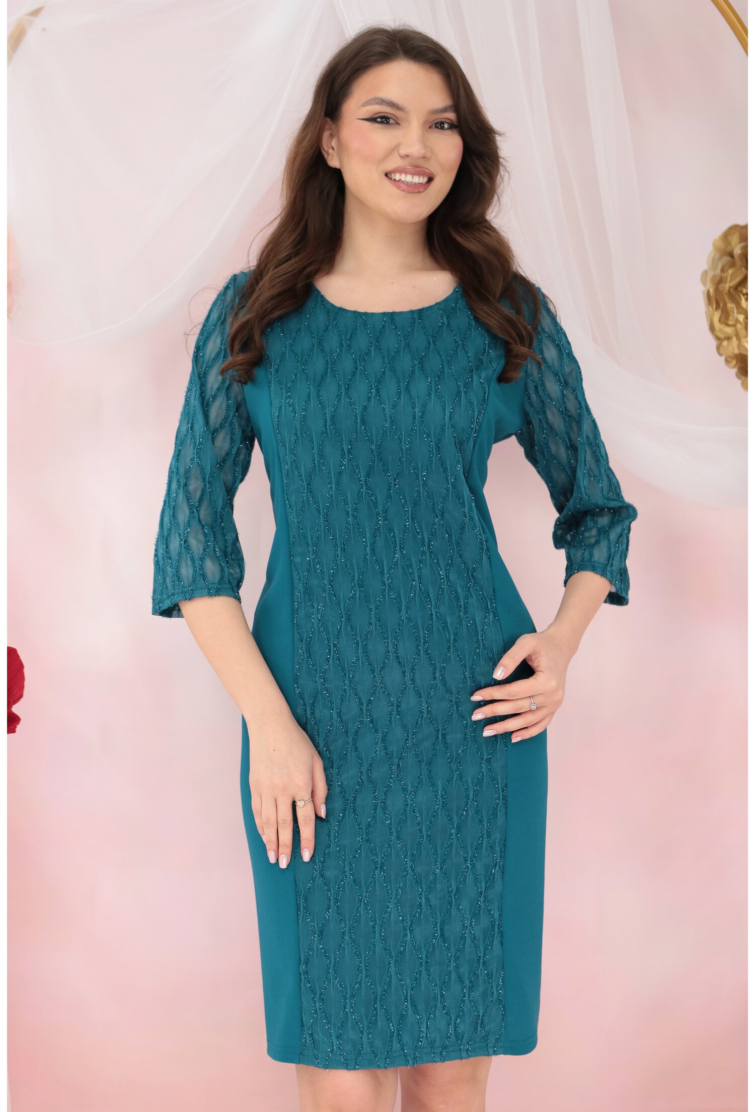 Rochie eleganta turcoaz cu insertii…