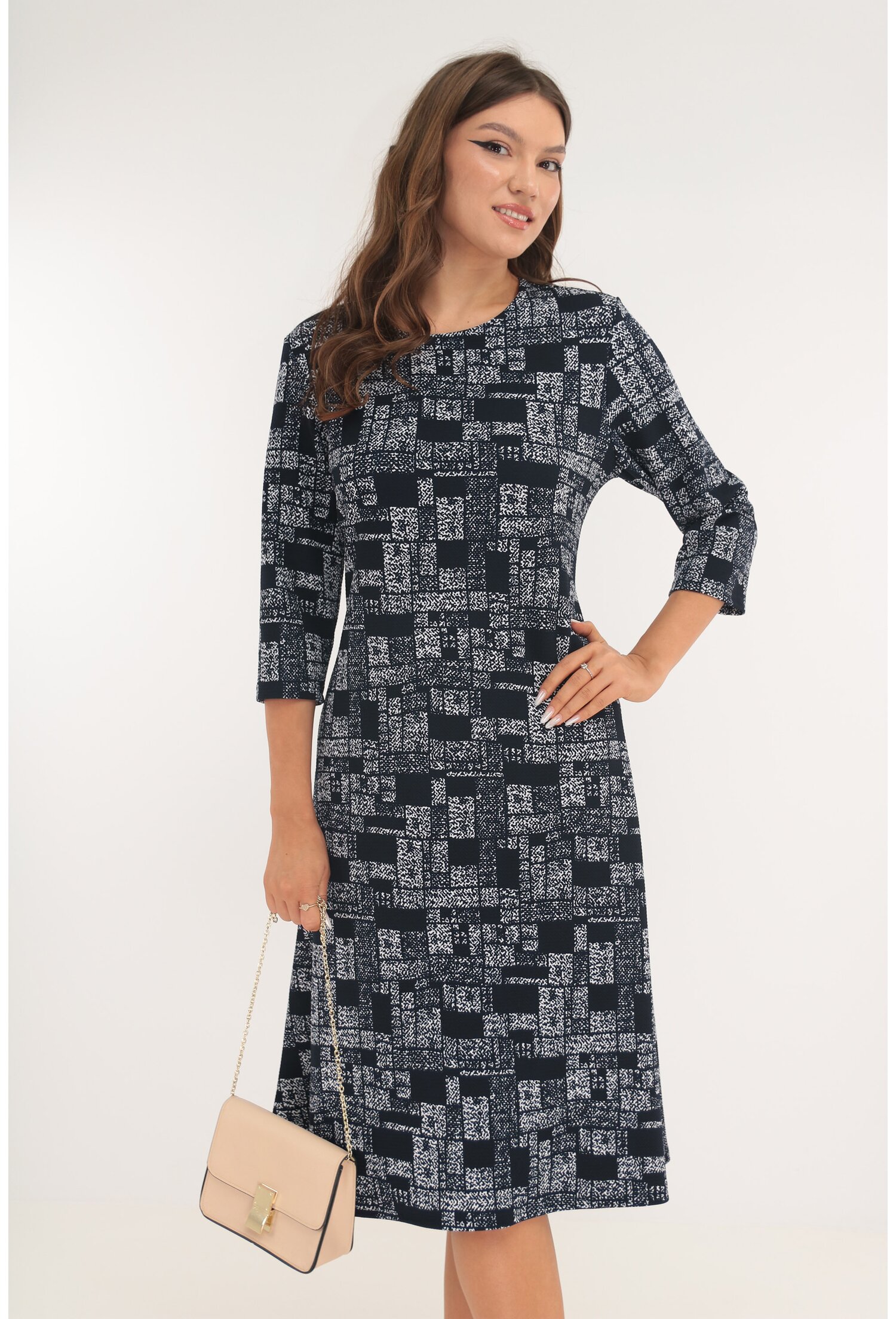 Rochie evazata bleumarin cu print geometric gri