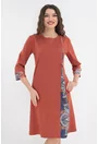 Rochie evazata caramizie cu garnituri multicolore