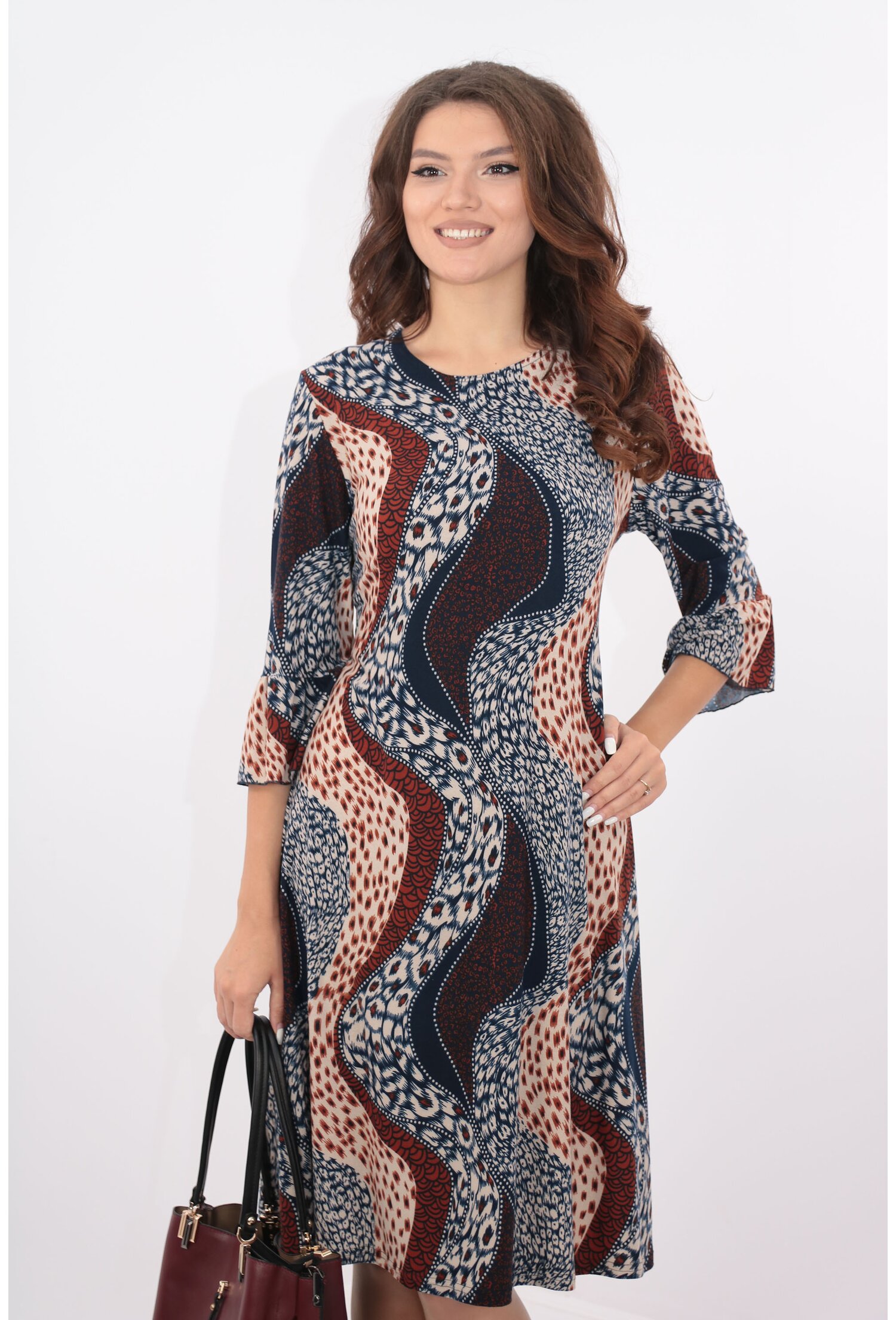 Rochie evazata cu desen bleumarin si caramiziu