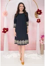 Rochie evazata din stofa bleumarin cu broderie florala bej