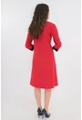 Rochie evazata rosie cu garnituri geometrice