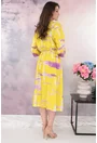 Rochie galbena cu print abstract roz si decolteu parte peste parte