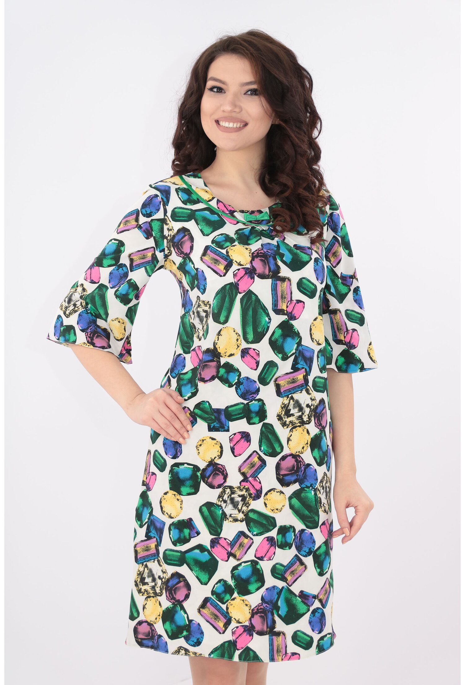 Rochie lejera alba cu print roz abstract