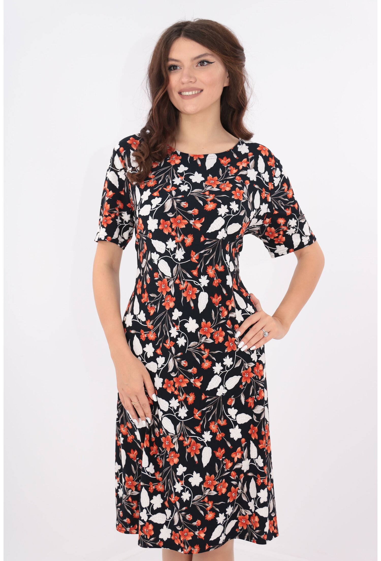 Rochie lejera neagra cu print floral caramiziu