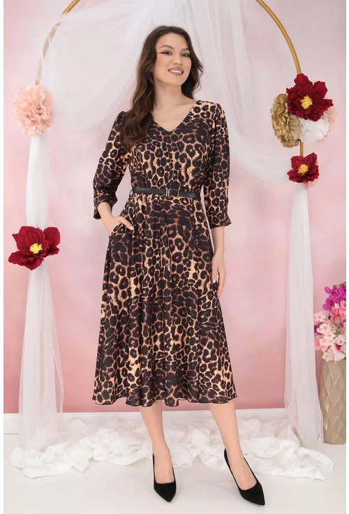 Rochie midi cu o curelusa in talie si animal print maro