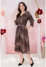 Rochie midi cu o curelusa in talie si animal print maro