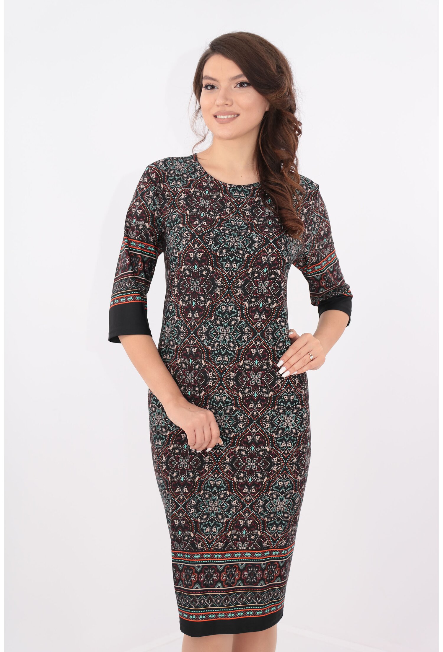 Rochie neagra cu flori multicolore si bordura